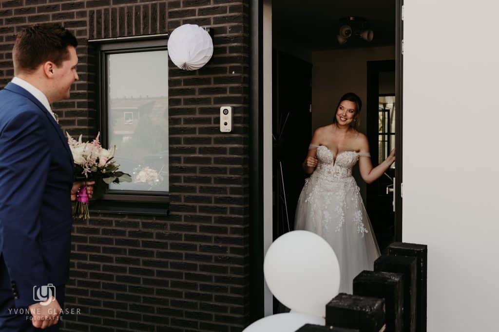 first look bruid en bruidegom ouderlijk huis Nijkerk